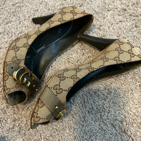 Gucci heels - Picture 2 of 10